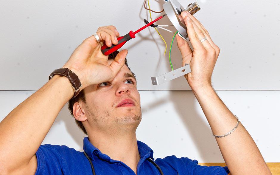 tarif d'un électricien Rueil-Malmaison